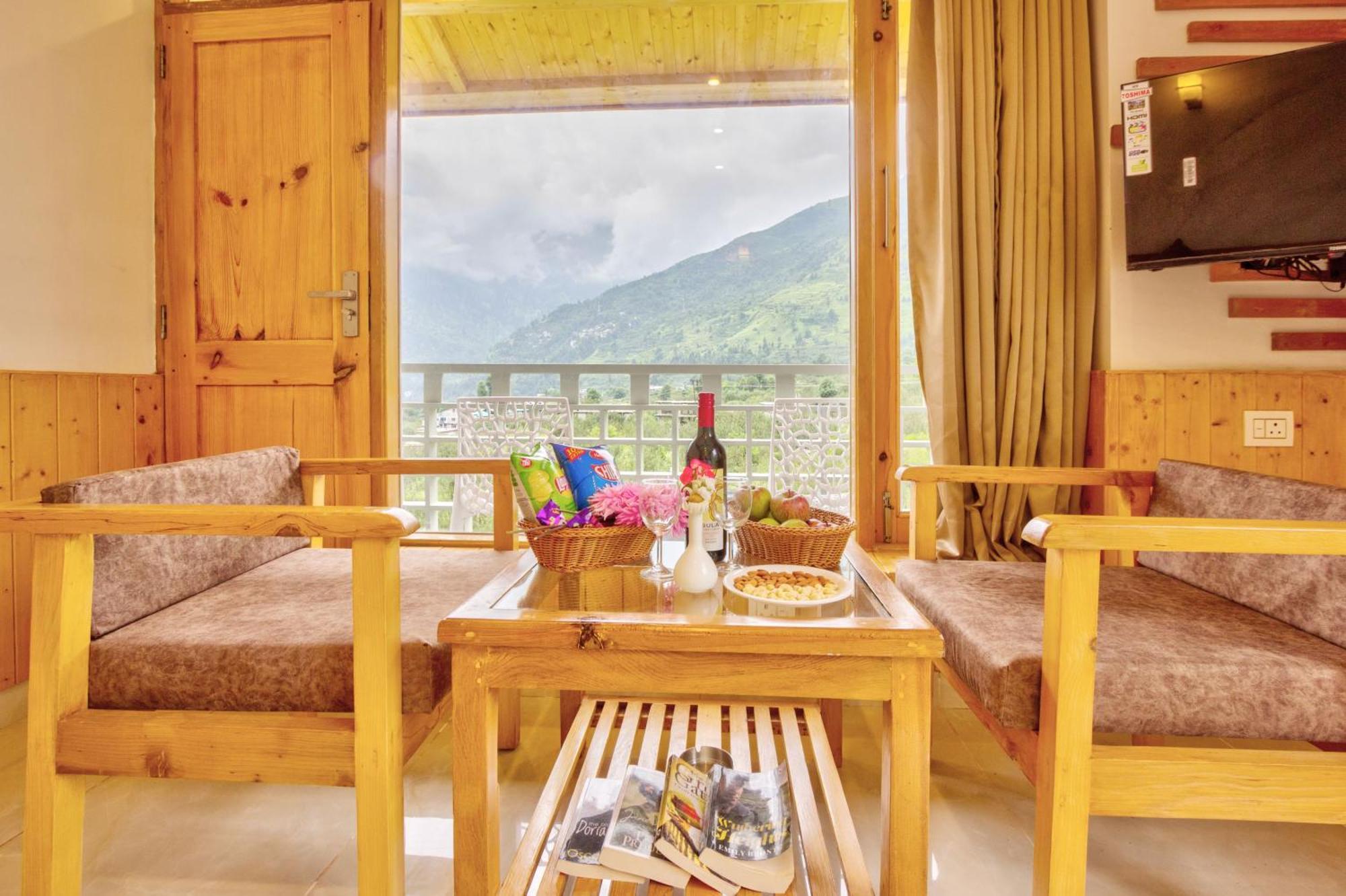 La Aero Resort Home In Snow Mountains Manāli Екстериор снимка